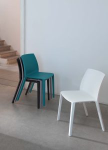 moderna-plastova-stolicka-cab